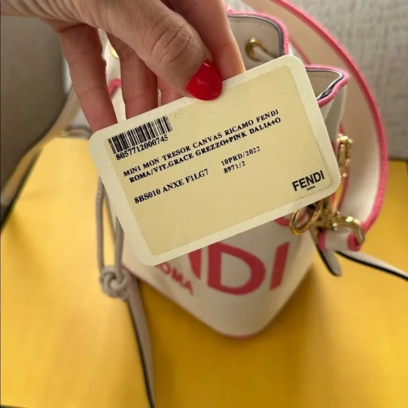 Fendi Mini Tresor Canvas bucket bag - Picture 9 of 12